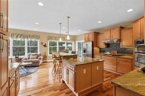 128 Dyers Stone Drive Nottingham PA 15330