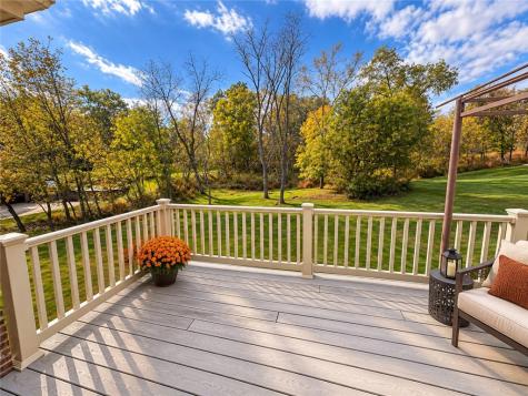 128 Dyers Stone Drive Nottingham PA 15330