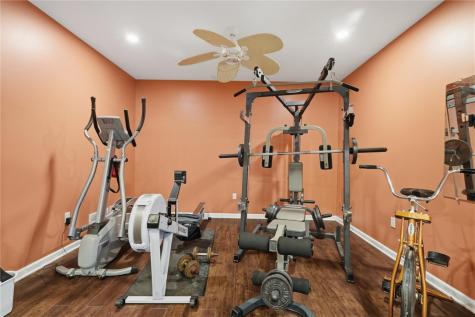 128 Dyers Stone Drive Nottingham PA 15330