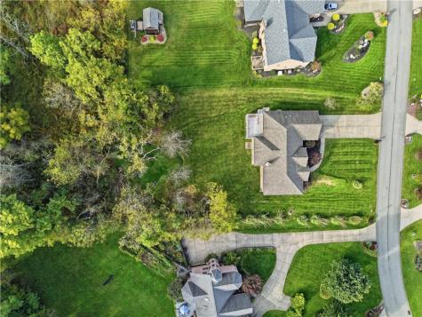 128 Dyers Stone Drive Nottingham PA 15330