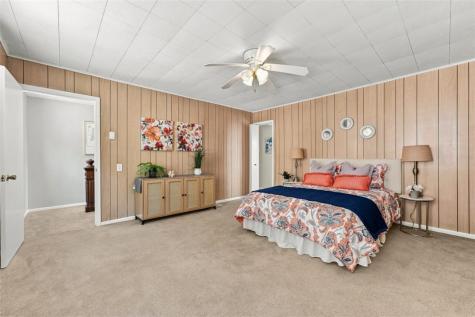 1042 Goehring Street Spring Hill PA 15212