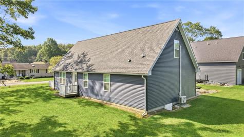 10750 Pymatuning Avenue Conneaut Lake PA 16316
