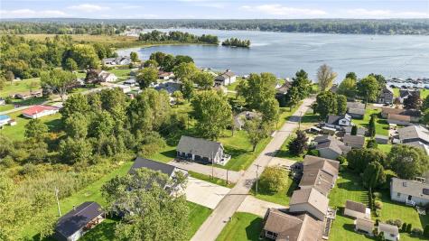 10750 Pymatuning Avenue Conneaut Lake PA 16316