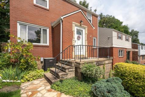 3936 Meadowbrook Brentwood PA 15227