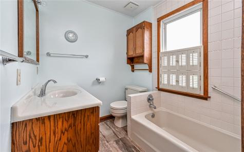 26 Overlook Lane Bessemer PA 16112