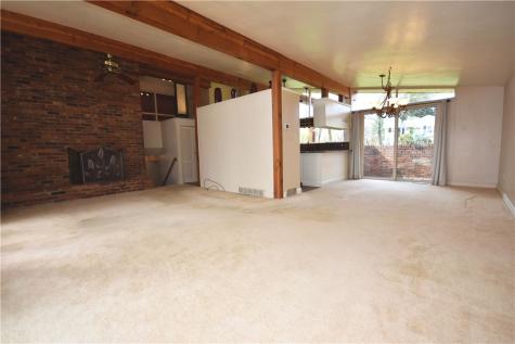 327 Wayne Street Claysville PA 15323