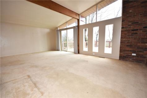 327 Wayne Street Claysville PA 15323