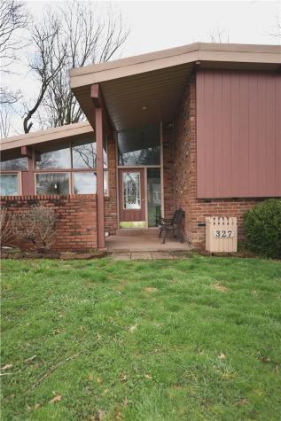 327 Wayne Street Claysville PA 15323