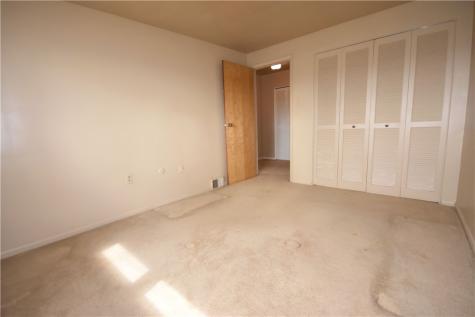 327 Wayne Street Claysville PA 15323