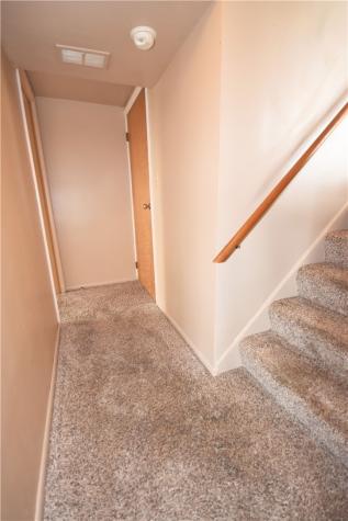 327 Wayne Street Claysville PA 15323