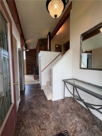 327 Wayne Street Claysville PA 15323