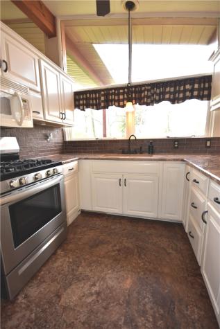 327 Wayne Street Claysville PA 15323