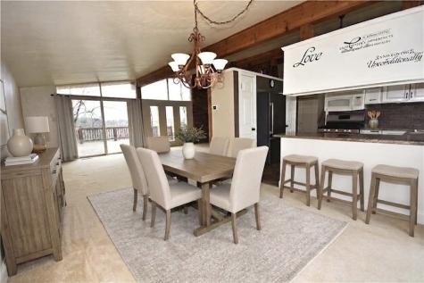 327 Wayne Street Claysville PA 15323