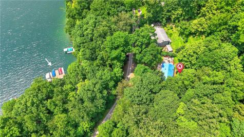 627 E Lakeview Road Henry Clay Township PA 15424