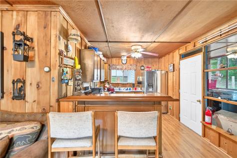 627 E Lakeview Road Henry Clay Township PA 15424