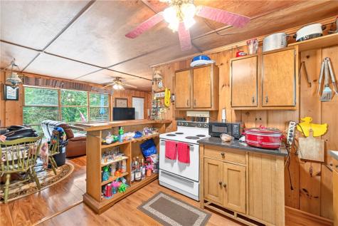 627 E Lakeview Road Henry Clay Township PA 15424