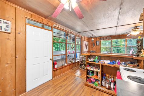627 E Lakeview Road Henry Clay Township PA 15424