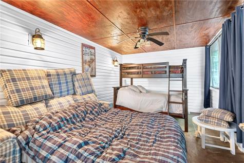 627 E Lakeview Road Henry Clay Township PA 15424
