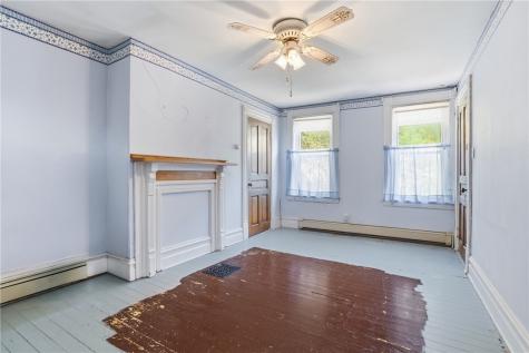 118 Saltarka Lane Jackson Township PA 16063