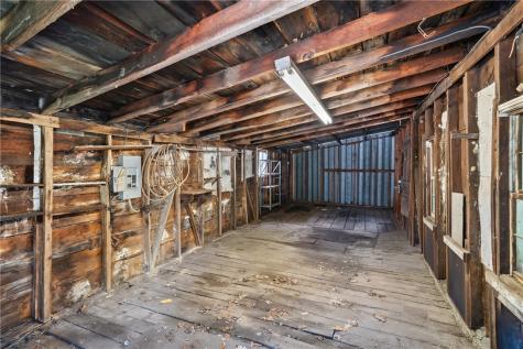 118 Saltarka Lane Jackson Township PA 16063