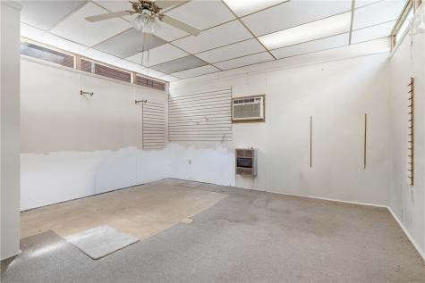 118 Saltarka Lane Jackson Township PA 16063