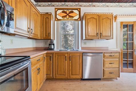 118 Saltarka Lane Jackson Township PA 16063