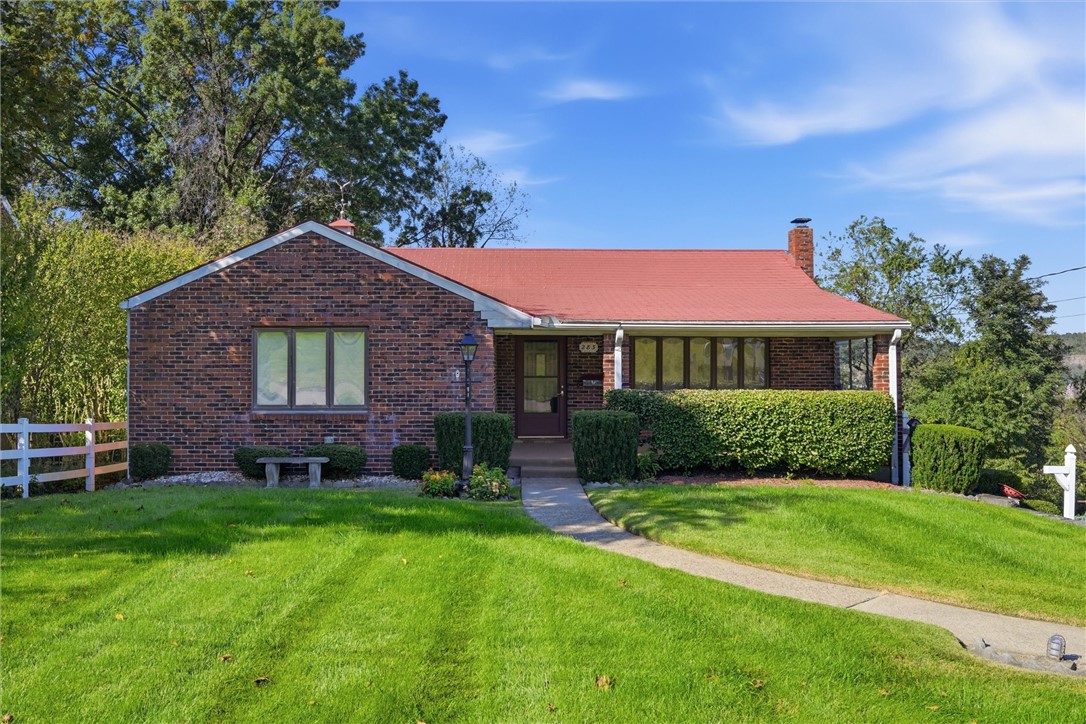 283 Kentucky Drive Lower Burrell PA 15068