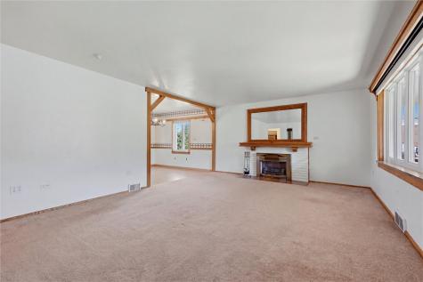 283 Kentucky Drive Lower Burrell PA 15068