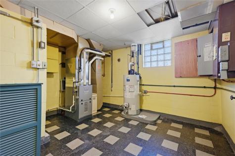 283 Kentucky Drive Lower Burrell PA 15068