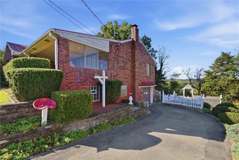 283 Kentucky Drive Lower Burrell PA 15068
