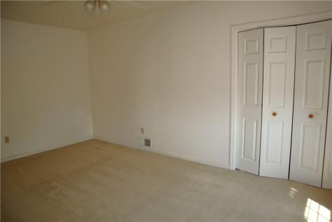 308 College Avenue Mt Pleasant Boro PA 15666