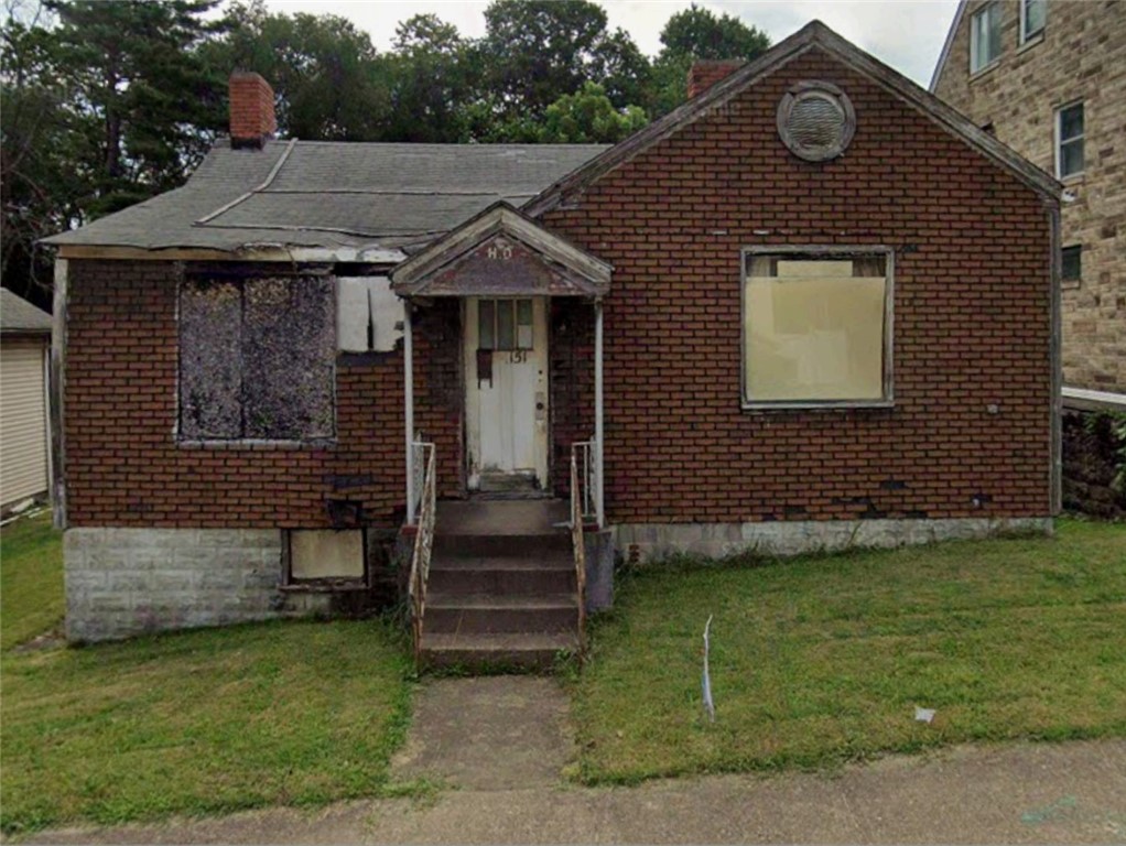 151 & 151.5 W Pike Houston PA 15342