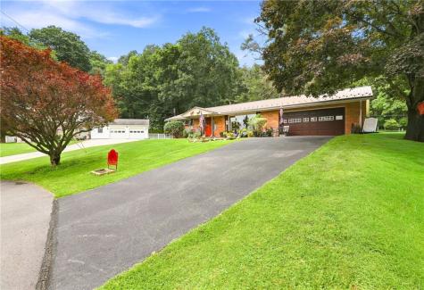 114 Cambridge Road Westmont Hilltop School District PA 15905