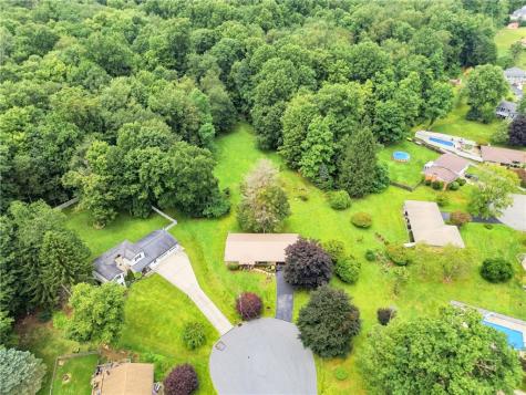 114 Cambridge Road Westmont Hilltop School District PA 15905