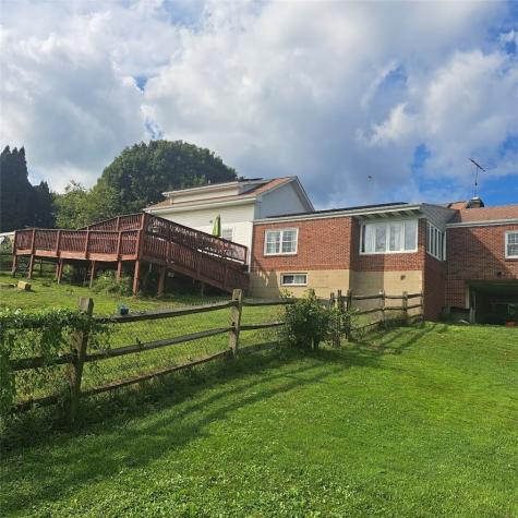 948 Herman Road Summit Township PA 16002
