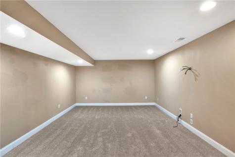 2084 Majestic Drive North Strabane PA 15317
