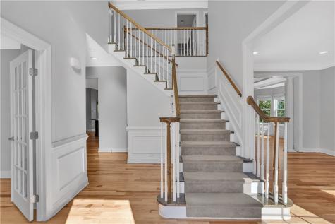 2084 Majestic Drive North Strabane PA 15317
