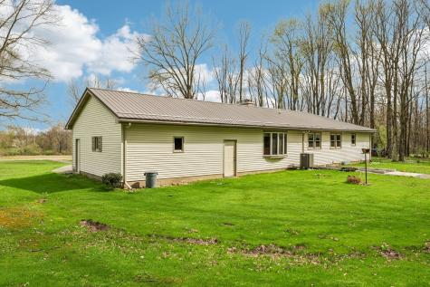 3378 Hillsville Road Mahoning Township PA 16116