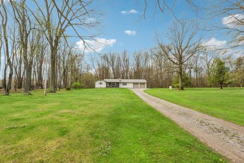 3378 Hillsville Road Mahoning Township PA 16116