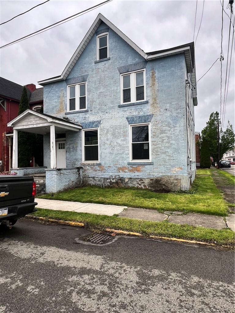 204 S Stewart Street Blairsville Area PA 15717