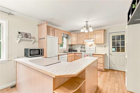 162 White Pine Lane Shade Township PA 15924
