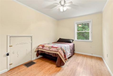 162 White Pine Lane Shade Township PA 15924