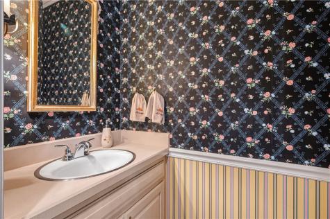 150 Ivy Lane Peters Township PA 15367