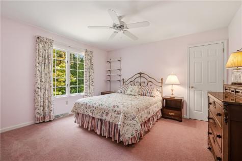 150 Ivy Lane Peters Township PA 15367