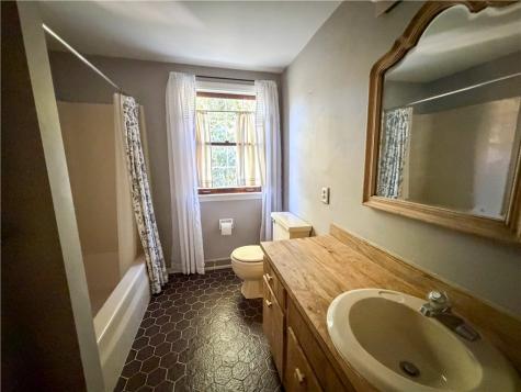 210 Courtney Place Mccandless PA 15090