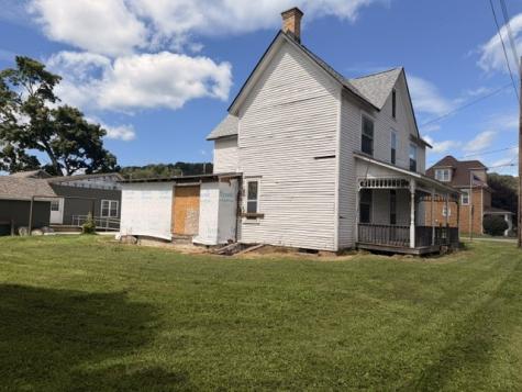 808 Plumb Street Darlngtn Township PA 16115