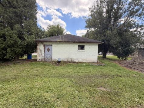 808 Plumb Street Darlngtn Township PA 16115