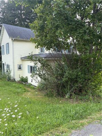900 W 4th Avenue Derry Township PA 15627