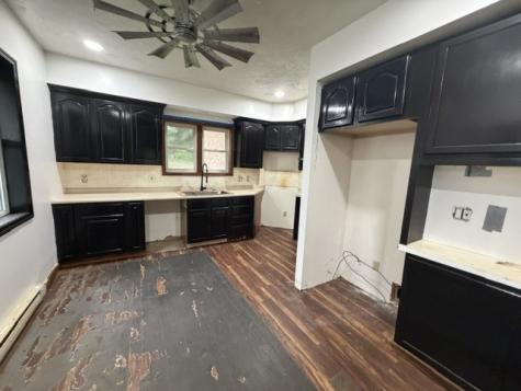 1435 Sharon Road Bridgewater PA 15009