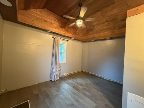 1435 Sharon Road Bridgewater PA 15009